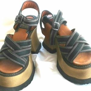 NIB Black London Underground 90s Platforms